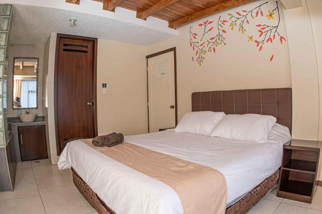 Hotel Tungurahua Baños Exterior foto